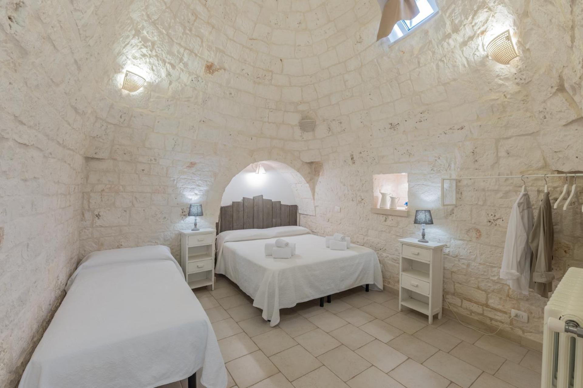치스테르니노 Trulli Di Mezza 빌라 외부 사진